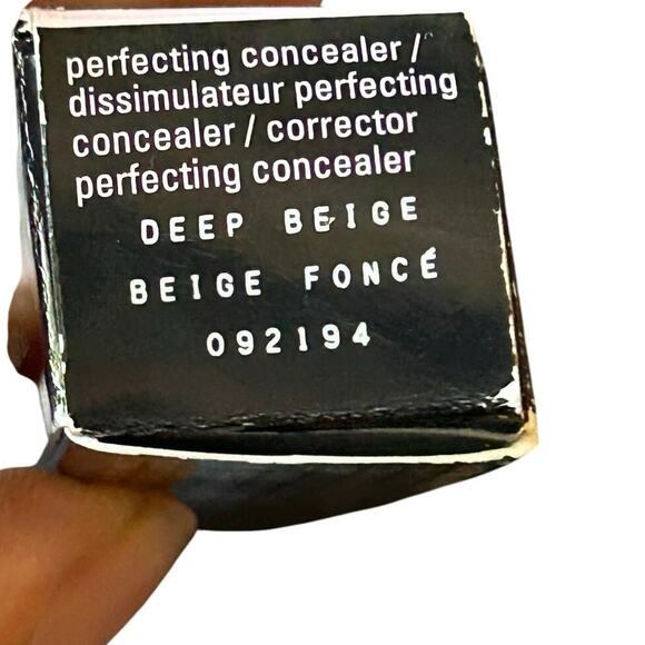 MARY KAY Perfecting Concealer DEEP Beige 092194 NIB - Picture 3 of 4